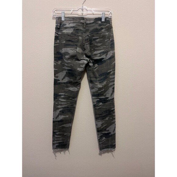 Express Midrise Raw Hem Camouflage Jeans - Picture 2 of 5